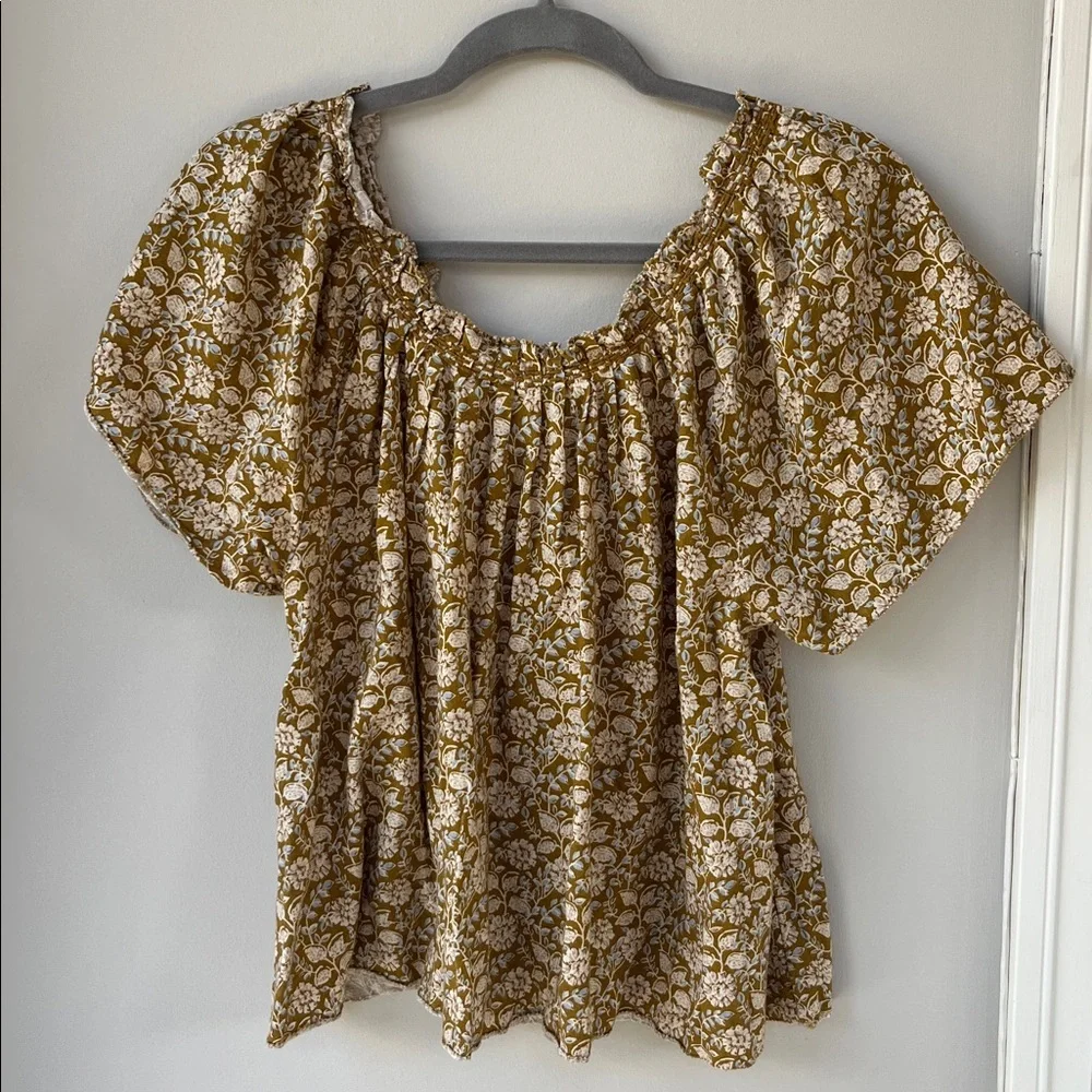 FAHERTY Annabelle Top in Golden Theodora Floral - Picture 5 of 6